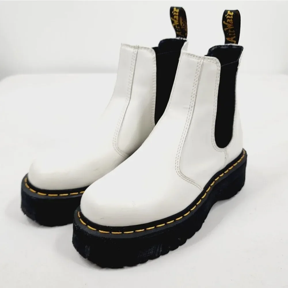Dr. Martens 2976 Quad white Chelsea boots size 7